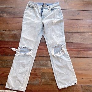 BDG URBAN OUTFITTERS JEANS